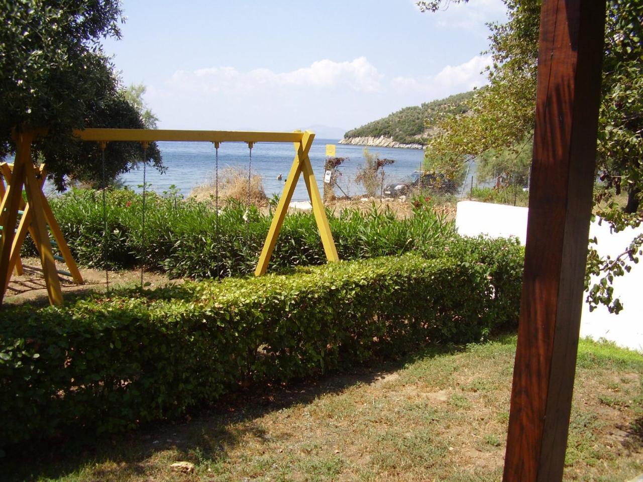 Razi Beach Lefokastro Luaran gambar